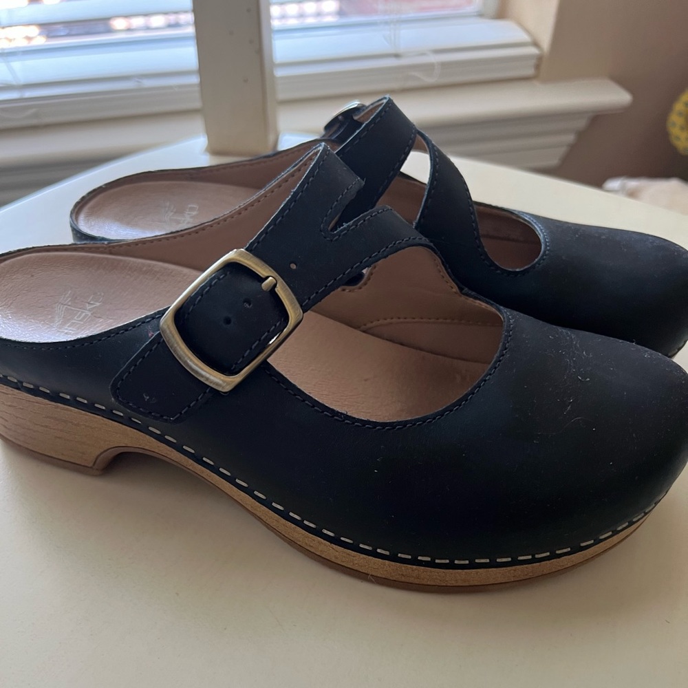 Dansko navy like new slip on size 38